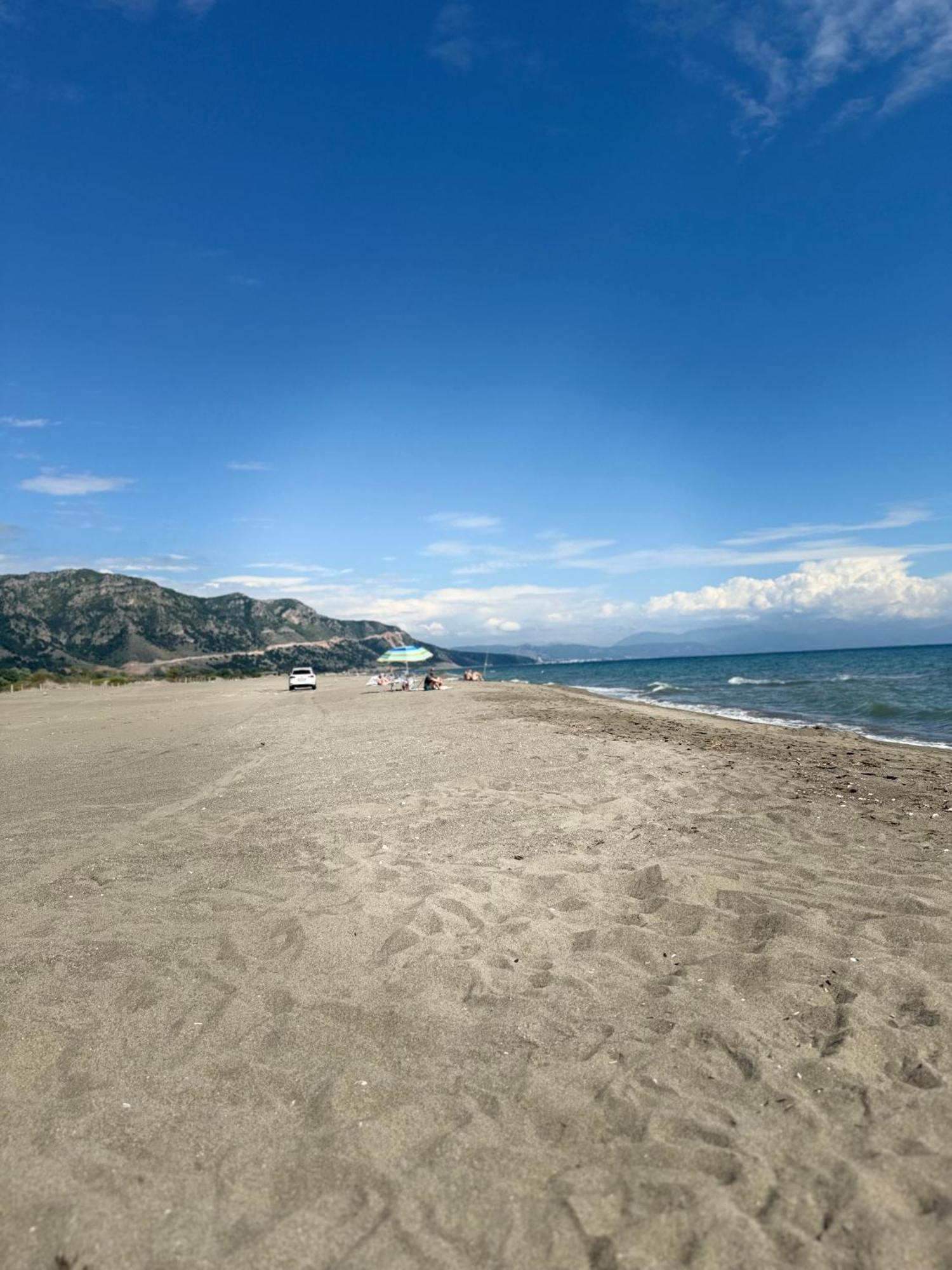 Vila Horizont Baks-Rrjoll Bagian luar foto