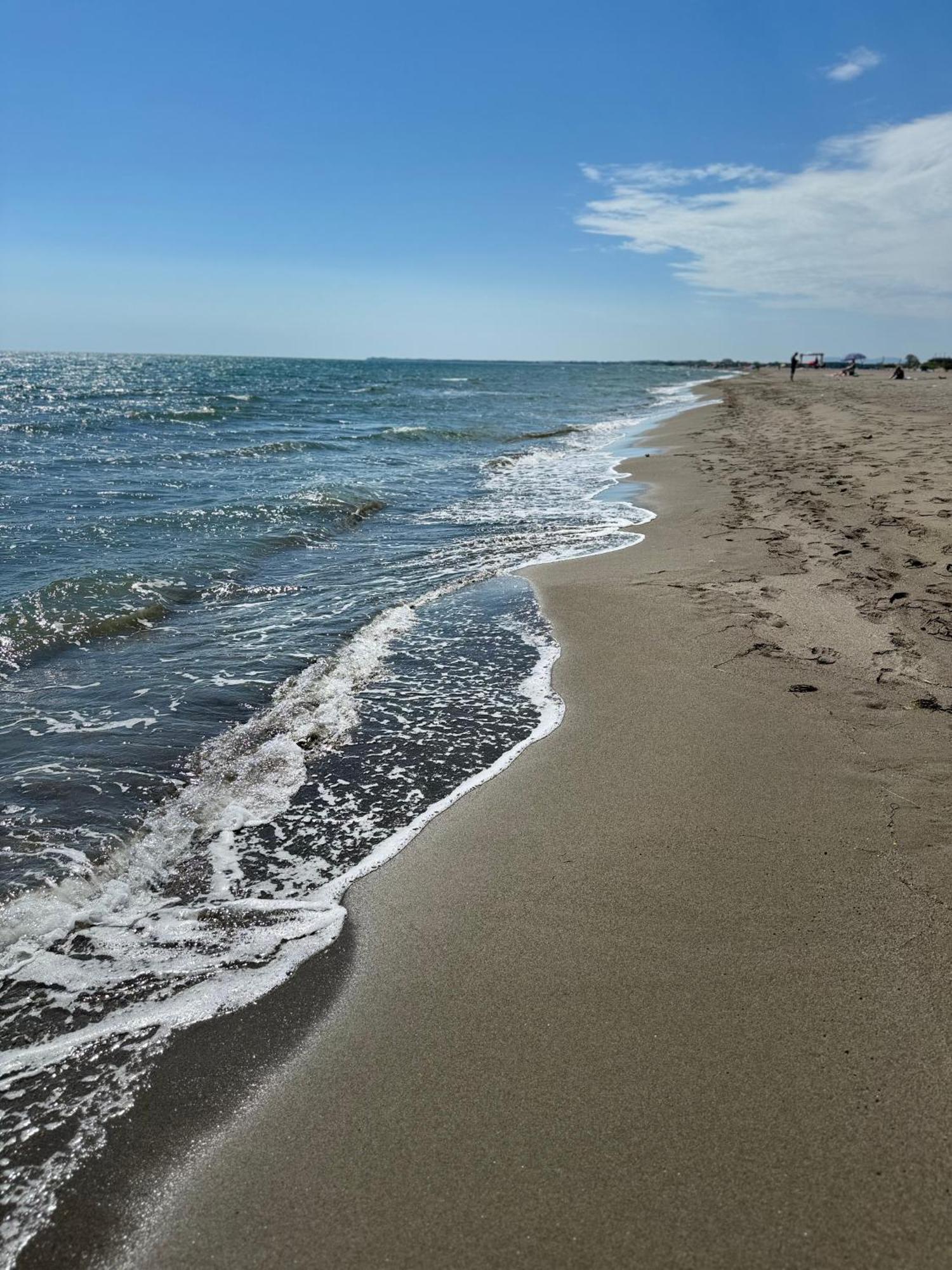 Vila Horizont Baks-Rrjoll Bagian luar foto